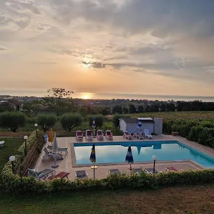 Vigneto - Italian Restaurant & Villa Rosa Di Martinsicuro