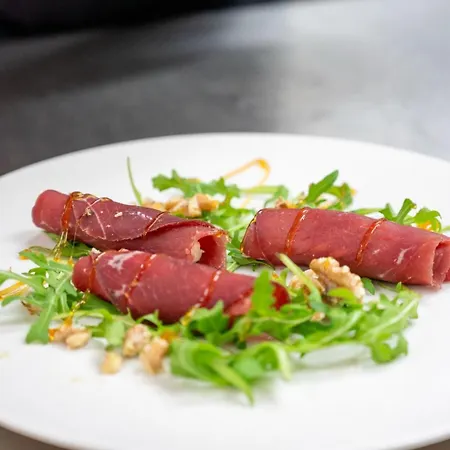 Vigneto - Italian Restaurant & 4*