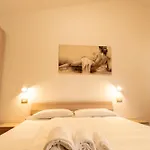 Bed & Breakfast Vigneto - Italian Restaurant & 3*